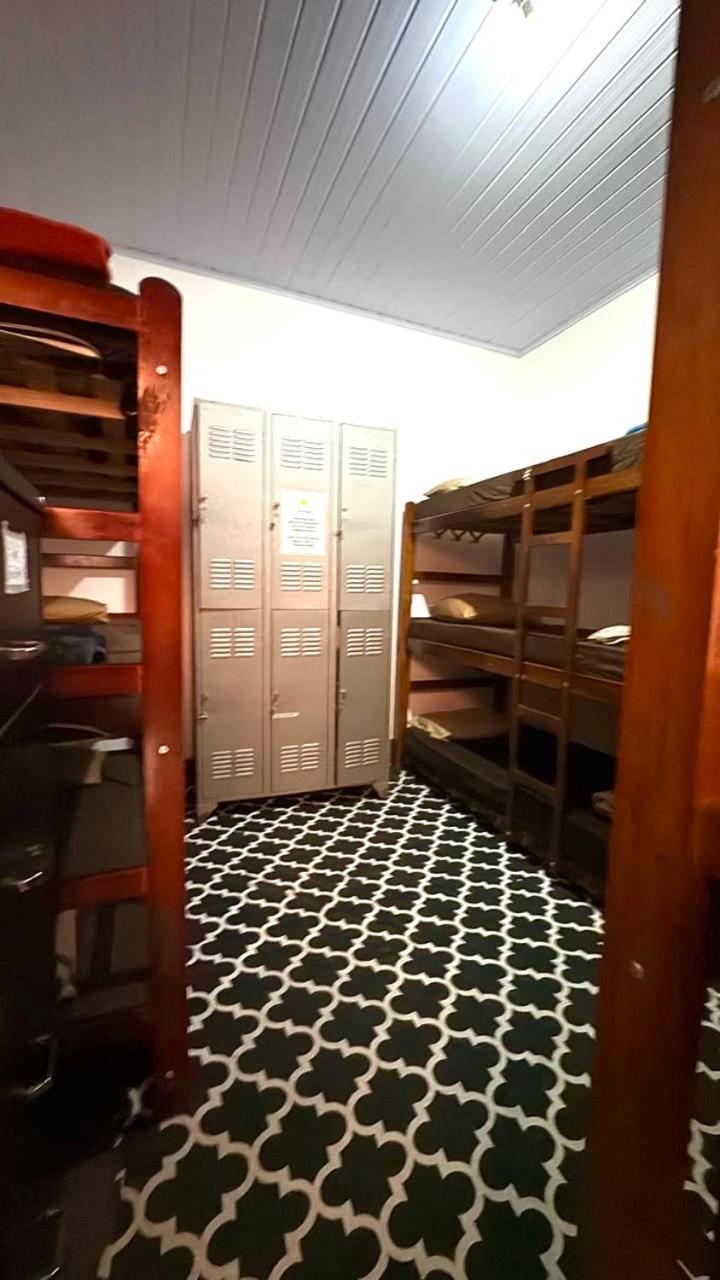 Pinheiros Hostel & Food เซาเปาโล ภายนอก รูปภาพ